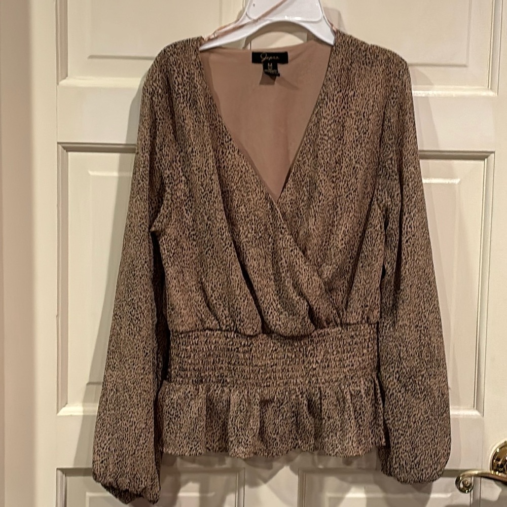 Japna size medium top soft and flowing